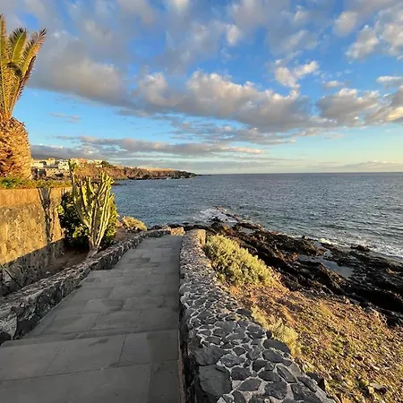 Apartment Casa Tortuga 1era Linea De Playa Alcala (Tenerife)